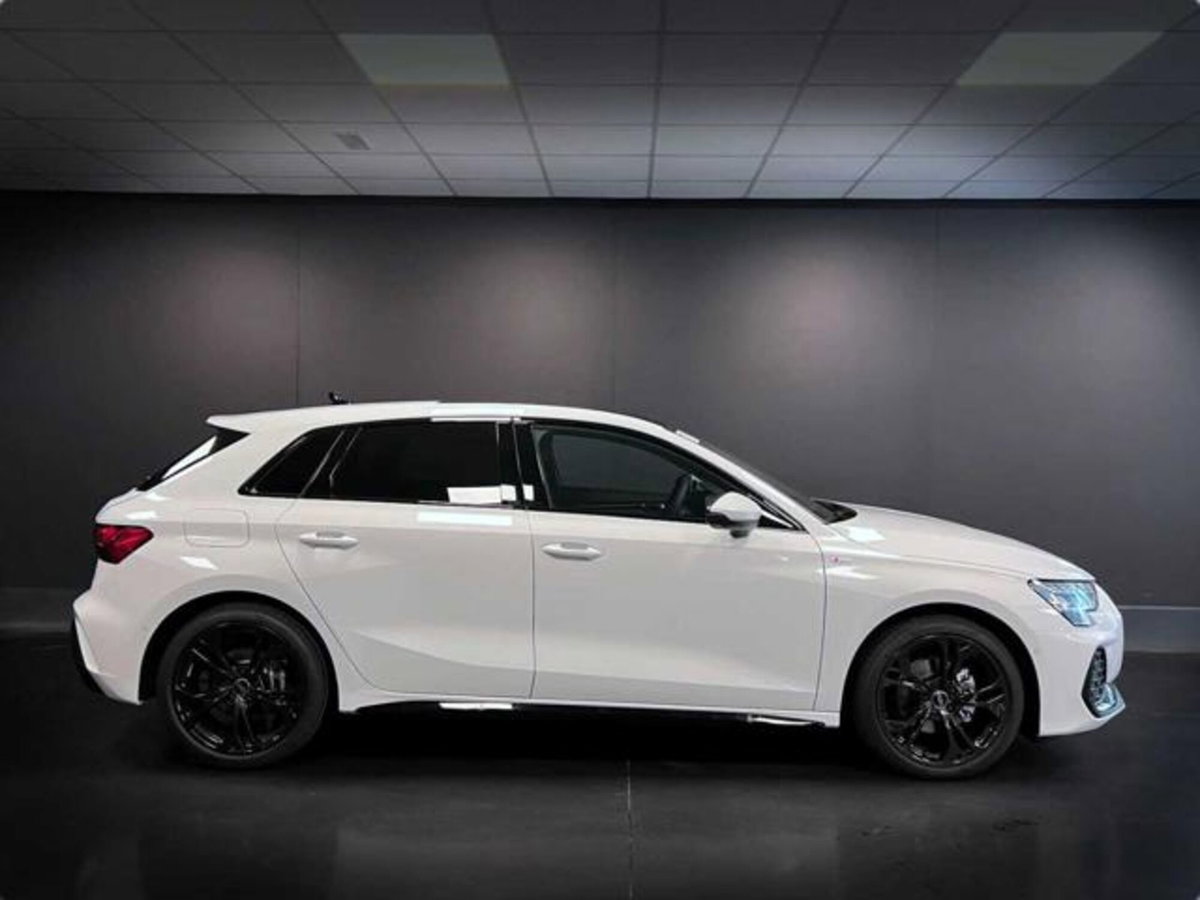 Audi A3 Sedan 35 TDI S tronic S line edition (9)