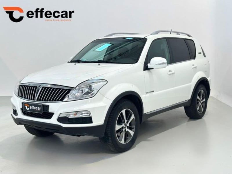 Ssangyong Rexton W Diesel 4WD M/T Plus