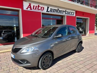 Lancia Ypsilon 1.0 FireFly 5 porte S&S Hybrid Ecochic Gold usata