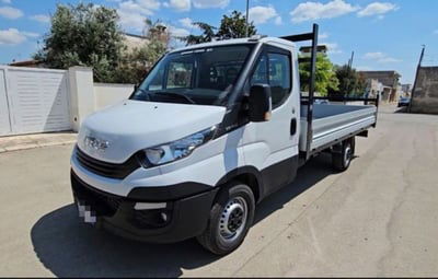 Iveco Daily Telaio 35S14 2.3 HPT PL Cabinato usata