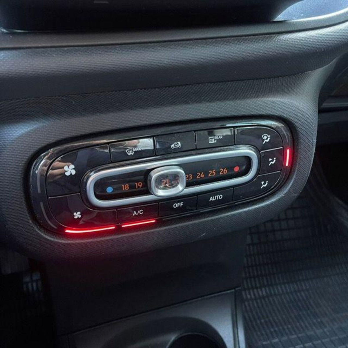 smart Fortwo 70 1.0 twinamic Prime (8)