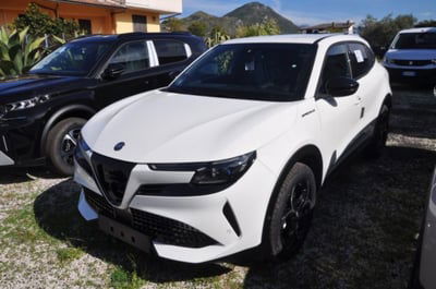 Alfa Romeo Junior 1.2 ibrida Speciale 145cv edct6 nuova