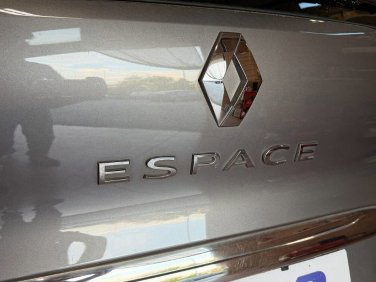 Renault Espace dCi 160CV EDC Energy Initiale Paris 4Control (20)