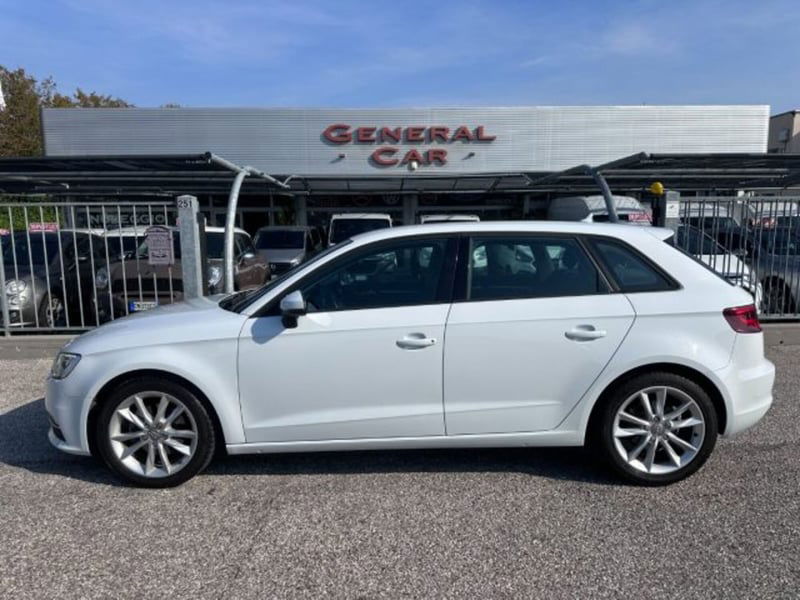 Audi A3 Sportback 1.6 TDI 105 CV CR S tronic Ambiente