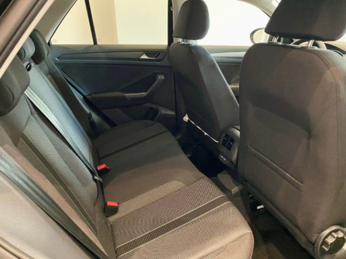 Volkswagen T-Roc 2.0 TDI SCR 150 CV DSG Sport BlueMotion Technology (12)