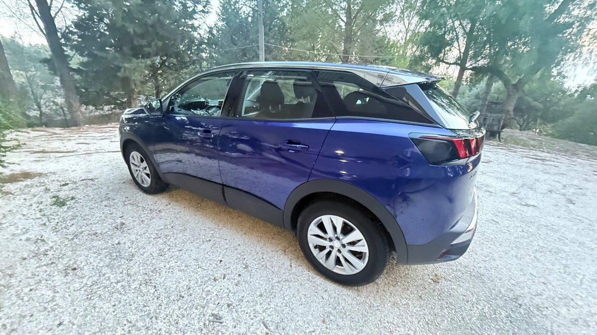 Peugeot 3008 BlueHDi 130 S&S Allure (10)