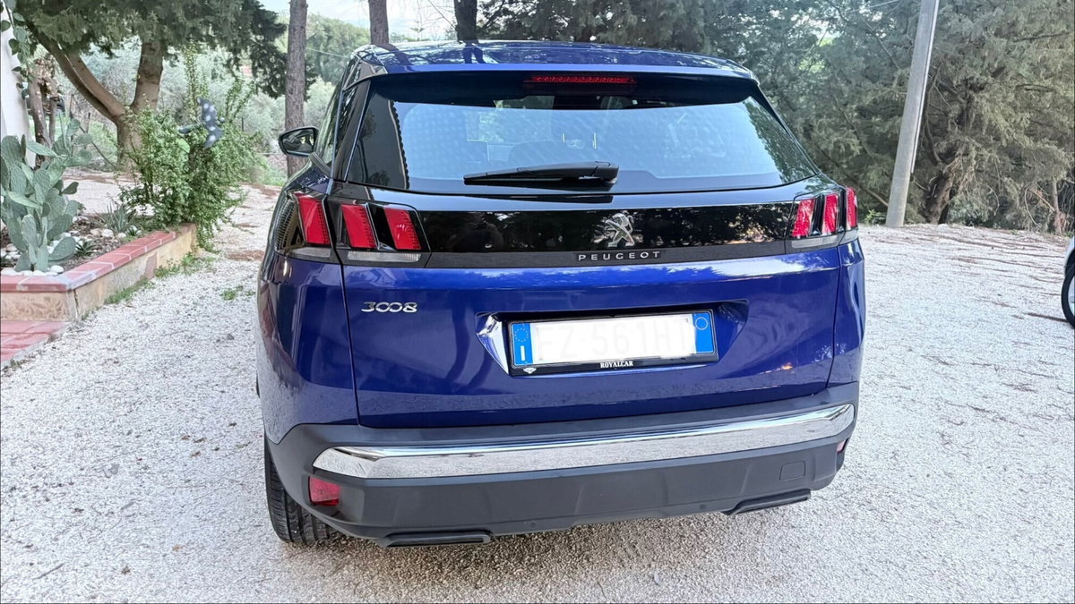 Peugeot 3008 BlueHDi 130 S&S Allure (13)