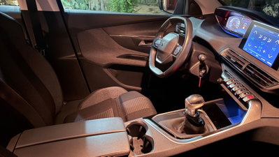 Peugeot 3008 BlueHDi 130 S&S Allure (20)