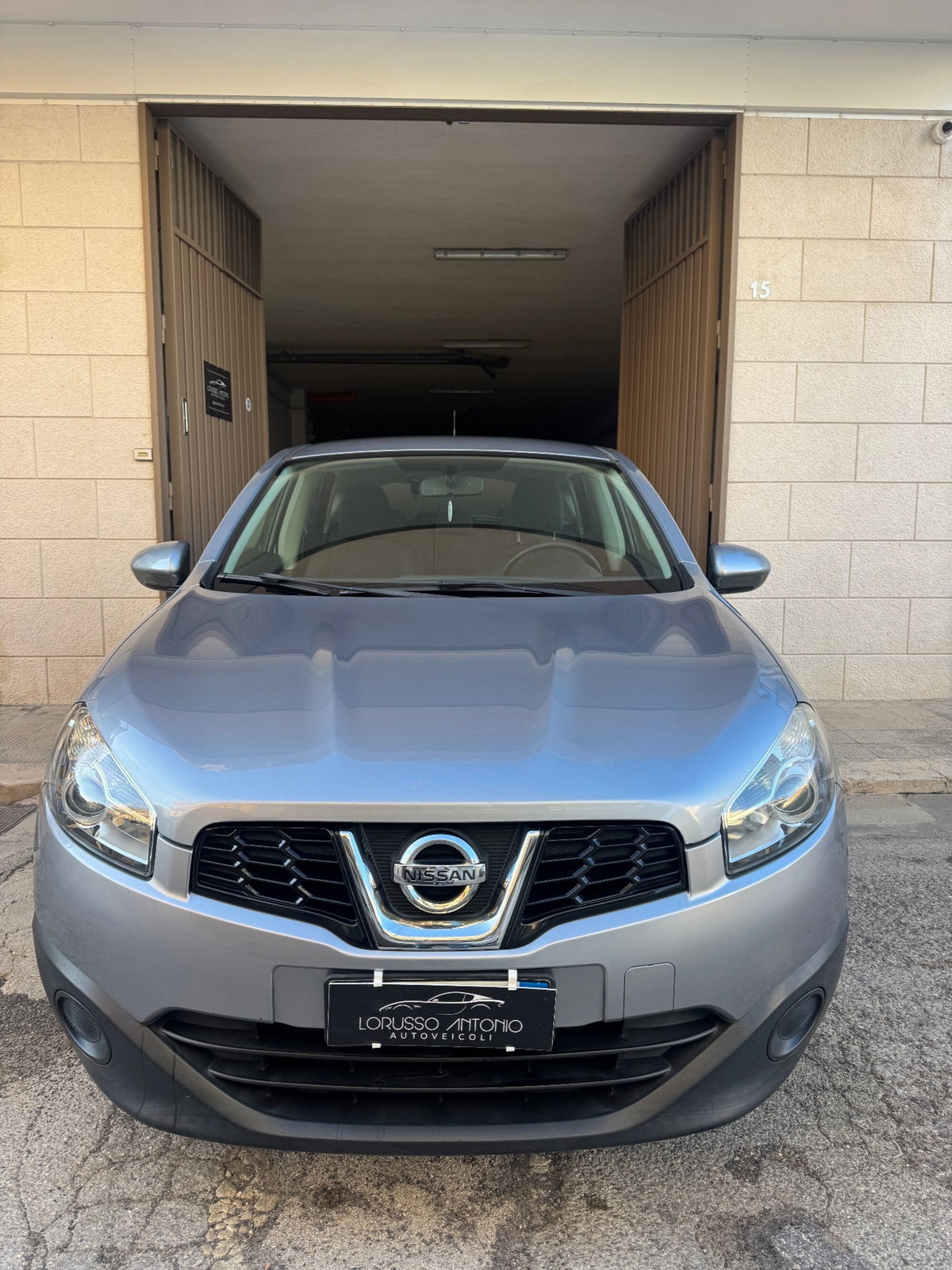 Nissan Qashqai 1.5 dCi DPF Tekna (2)