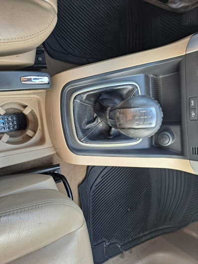 Chevrolet Captiva 2.0 VCDi LT (11)