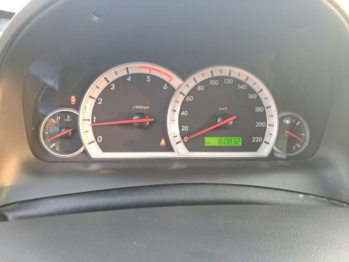 Chevrolet Captiva 2.0 VCDi LT (13)