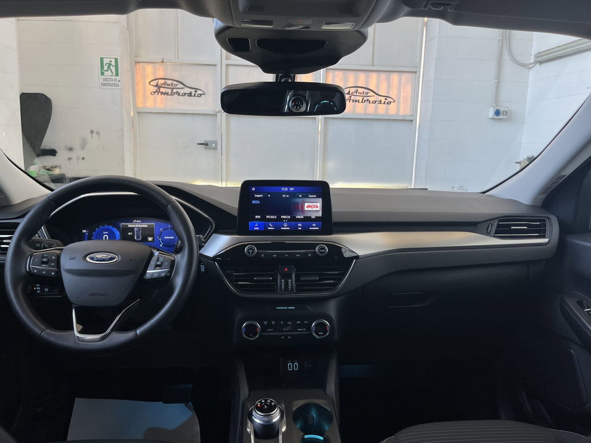 Ford Kuga 1.5 EcoBlue 120 CV 2WD Titanium (9)