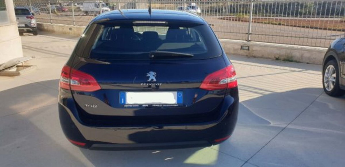 Peugeot 308 SW BlueHDi 130 S&S Business (10)