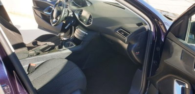 Peugeot 308 SW BlueHDi 130 S&S Business (8)