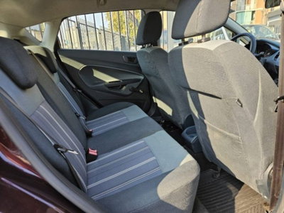 Ford Fiesta 1.4 TDCi 5p. Ambiente (11)