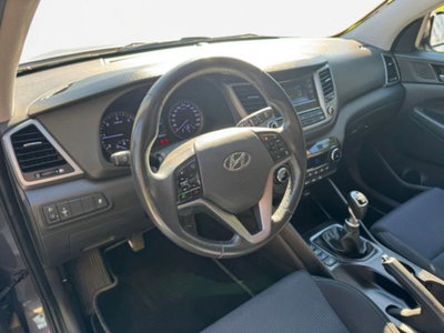 Hyundai Tucson 1.7 CRDi Comfort (10)