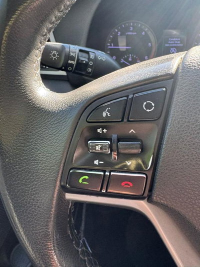 Hyundai Tucson 1.7 CRDi Comfort (16)