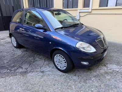 lancia ypsilon 16v platino