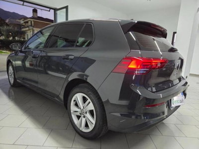 Volkswagen Golf Variant 2.0 TDI SCR DSG Life (11)