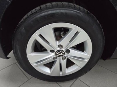 Volkswagen Golf Variant 2.0 TDI SCR DSG Life (13)
