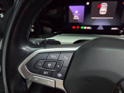 Volkswagen Golf Variant 2.0 TDI SCR DSG Life (14)
