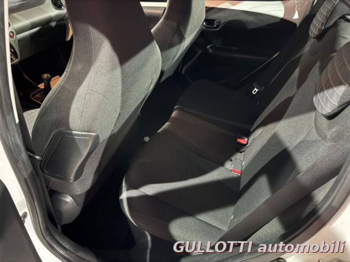 Peugeot 108 72 5 porte Active (13)