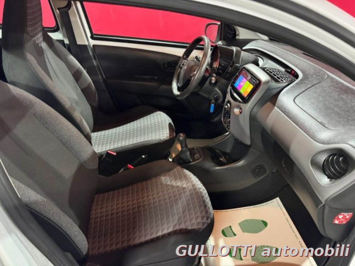 Peugeot 108 72 5 porte Active (15)