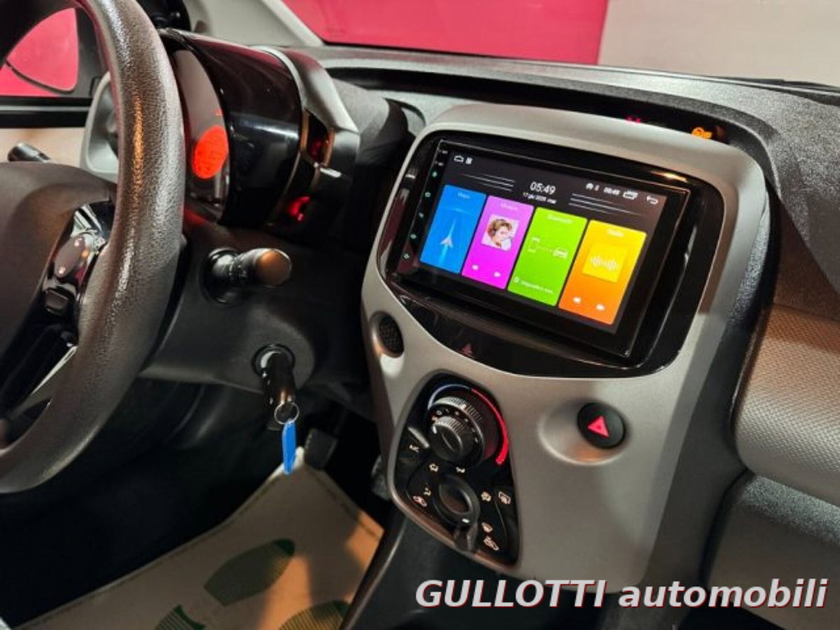 Peugeot 108 72 5 porte Active (17)