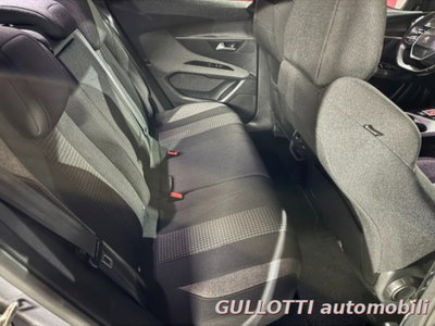 Peugeot 3008 BlueHDi 120 S&S EAT6 Allure (18)