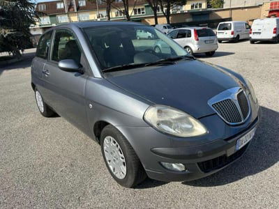 Lancia Ypsilon 16V Oro