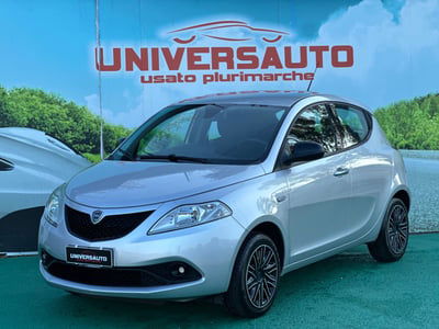 Lancia Ypsilon 1.2 69 CV 5 porte Gold usata