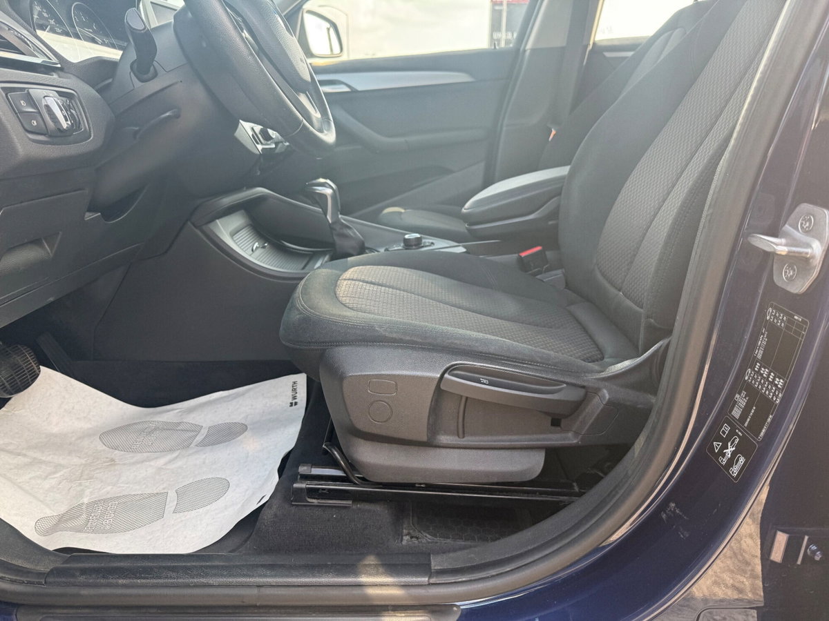 BMW X1 xDrive18d Business Advantage (7)