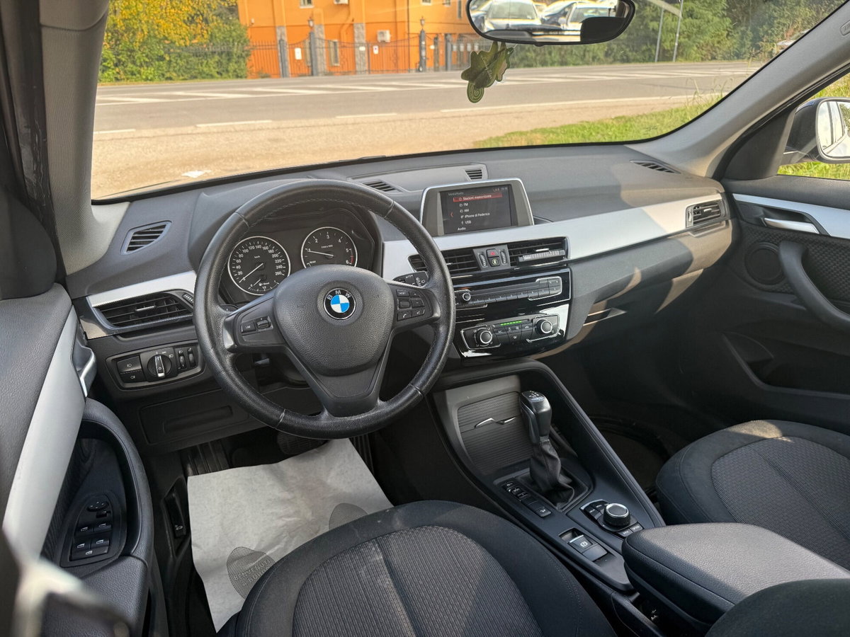 BMW X1 xDrive18d Business Advantage (9)