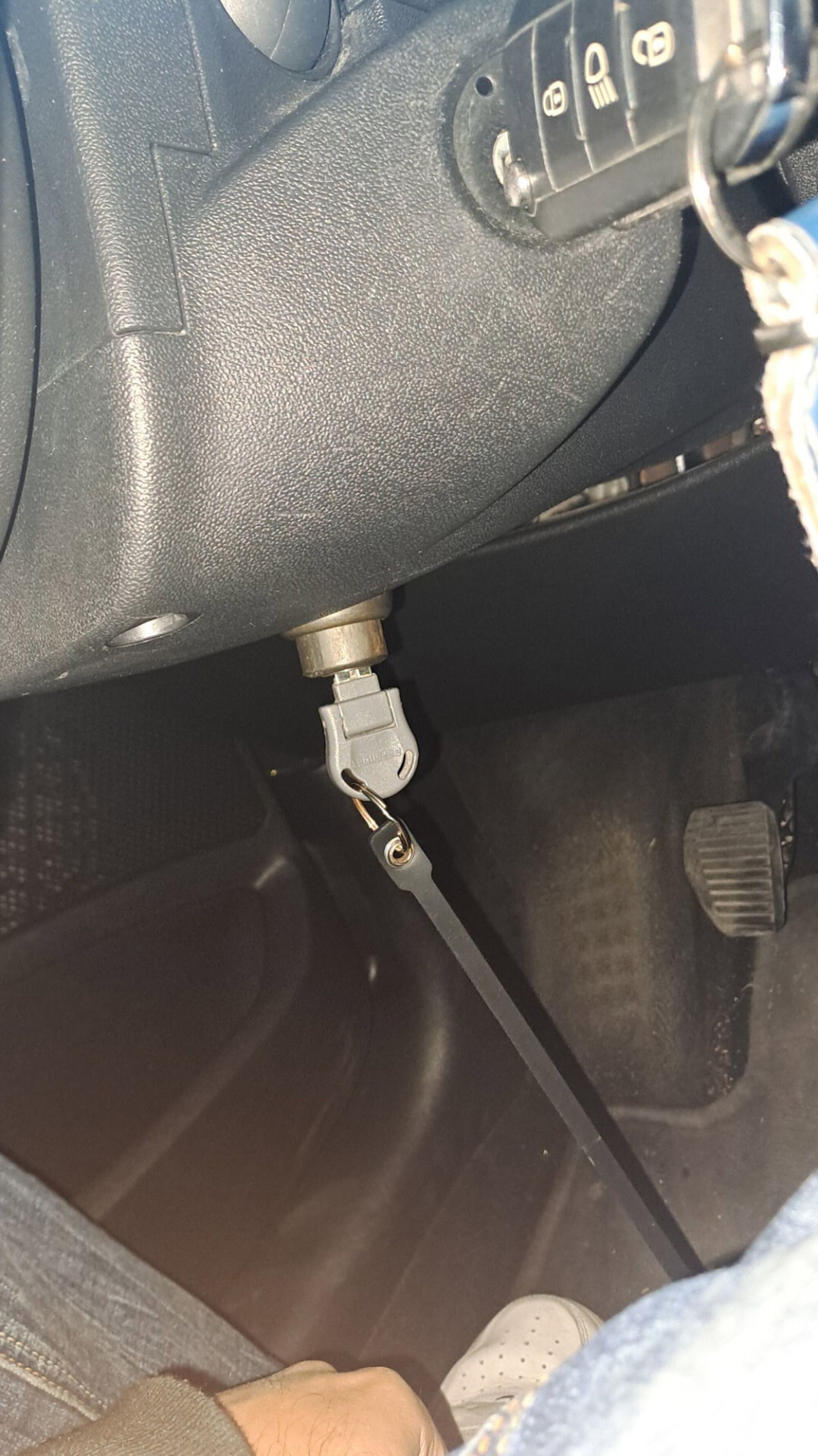 Peugeot 2008 75 Active (8)