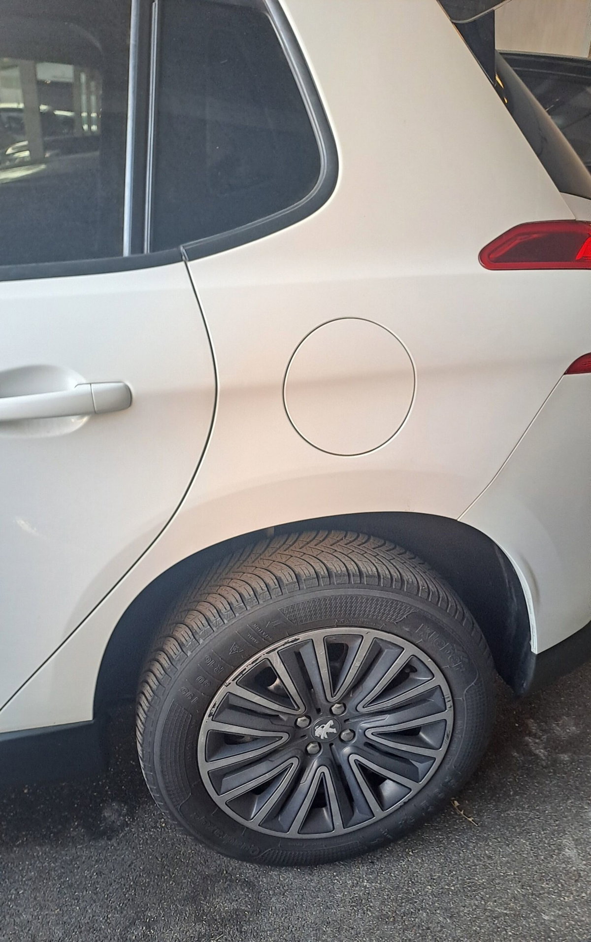 Peugeot 2008 75 Active (9)