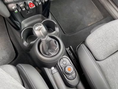 MINI Mini 1.5 Cooper Classic (13)