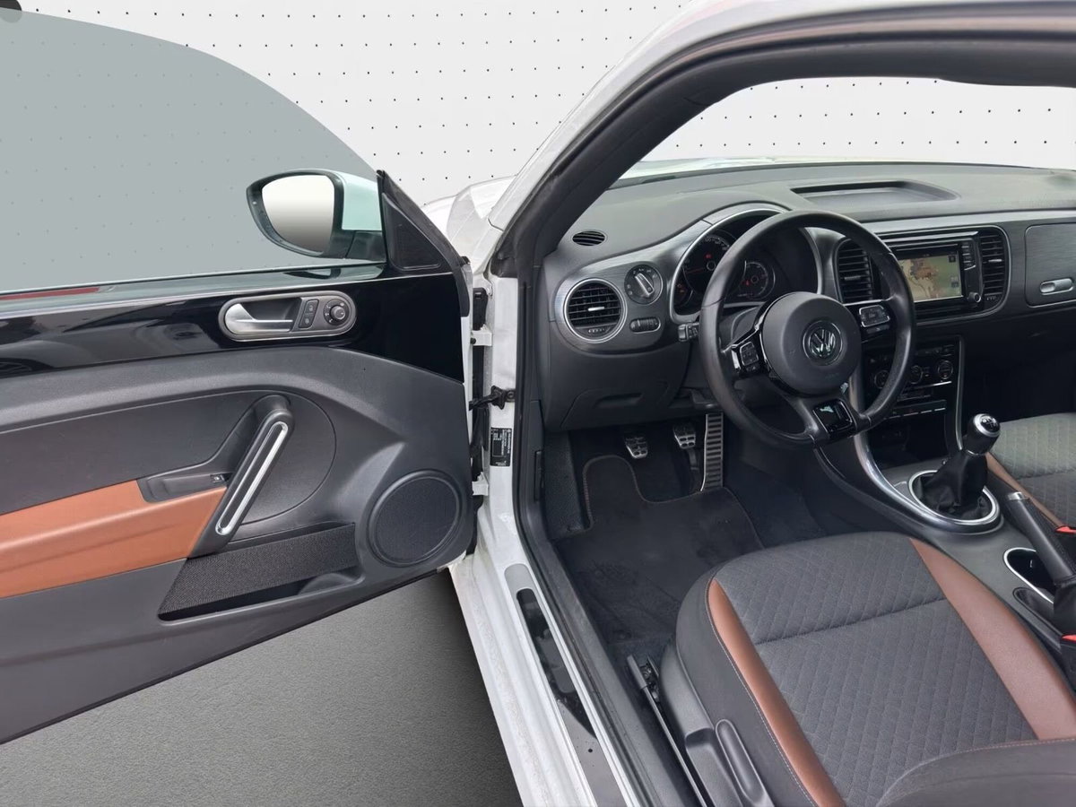 Volkswagen Maggiolino 1.2 TSI Design (11)