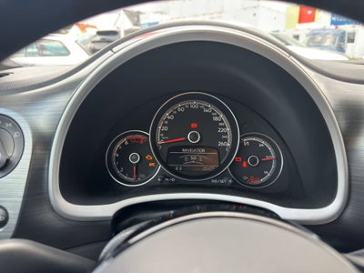 Volkswagen Maggiolino 1.2 TSI Design (13)