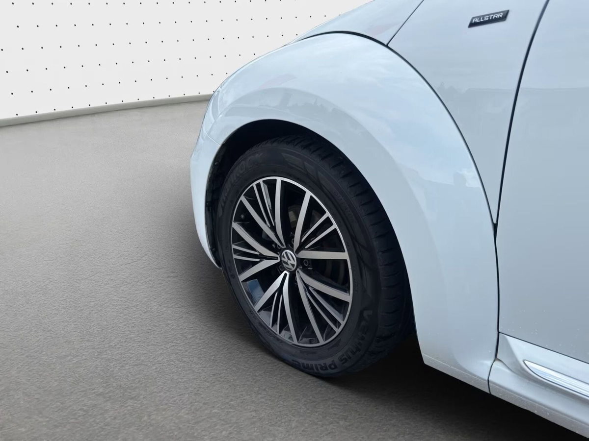 Volkswagen Maggiolino 1.2 TSI Design (5)