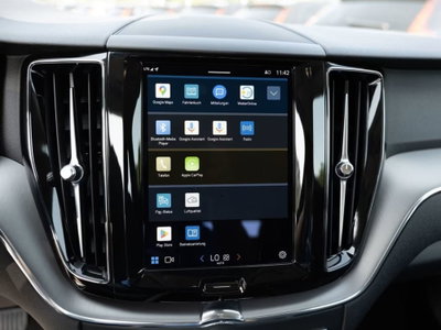 Volvo XC60 B4 automatico Core (10)