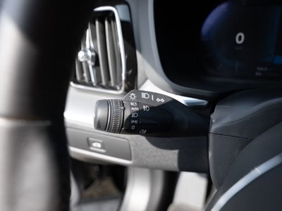 Volvo XC60 B4 automatico Core (16)