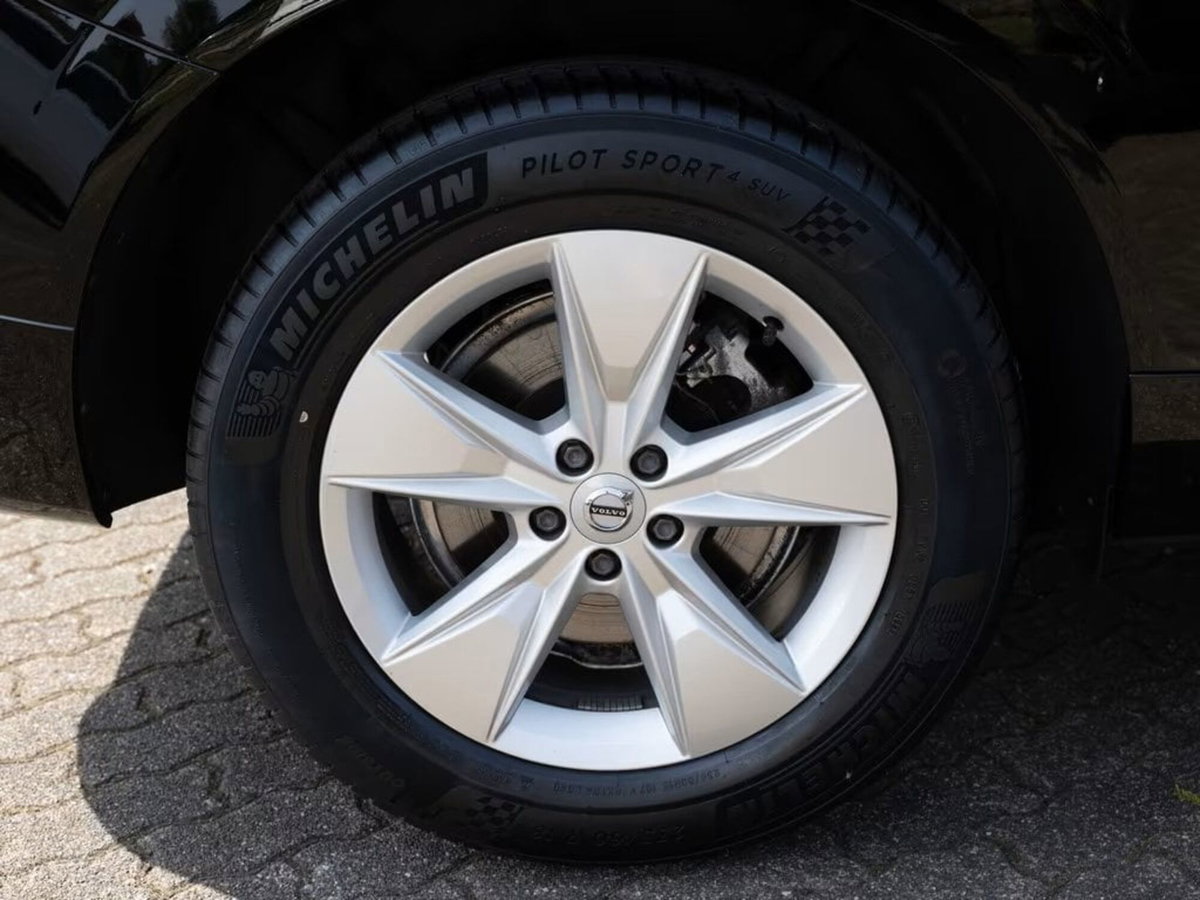 Volvo XC60 B4 automatico Core (4)