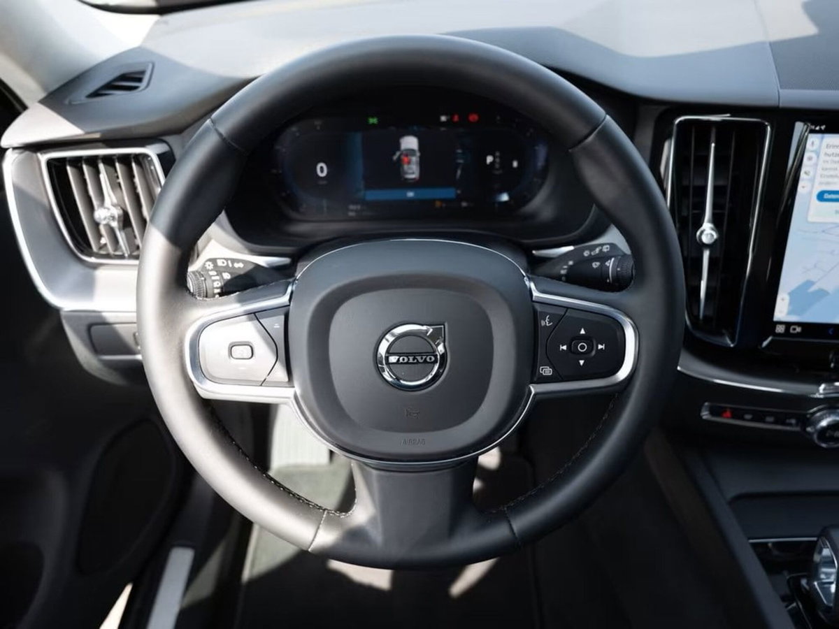 Volvo XC60 B4 automatico Core (5)