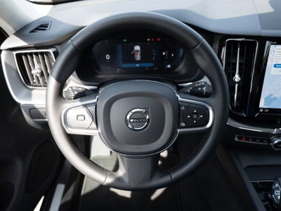 Volvo XC60 B4 automatico Core (5)