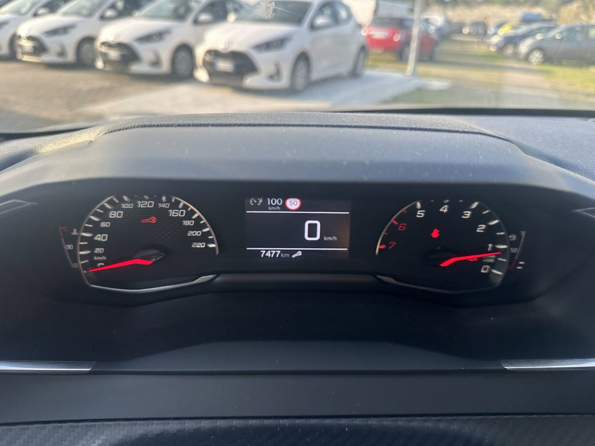 Peugeot 208 PureTech 100 Stop&Start 5 porte Active (19)