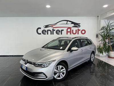 Volkswagen Golf Variant 2.0 TDI SCR DSG Life usata