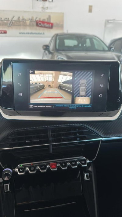 Peugeot 2008 BlueHDi 100 S&S Allure Navi Pack (10)