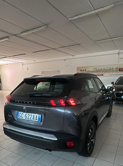Peugeot 2008 BlueHDi 100 S&S Allure Navi Pack (5)