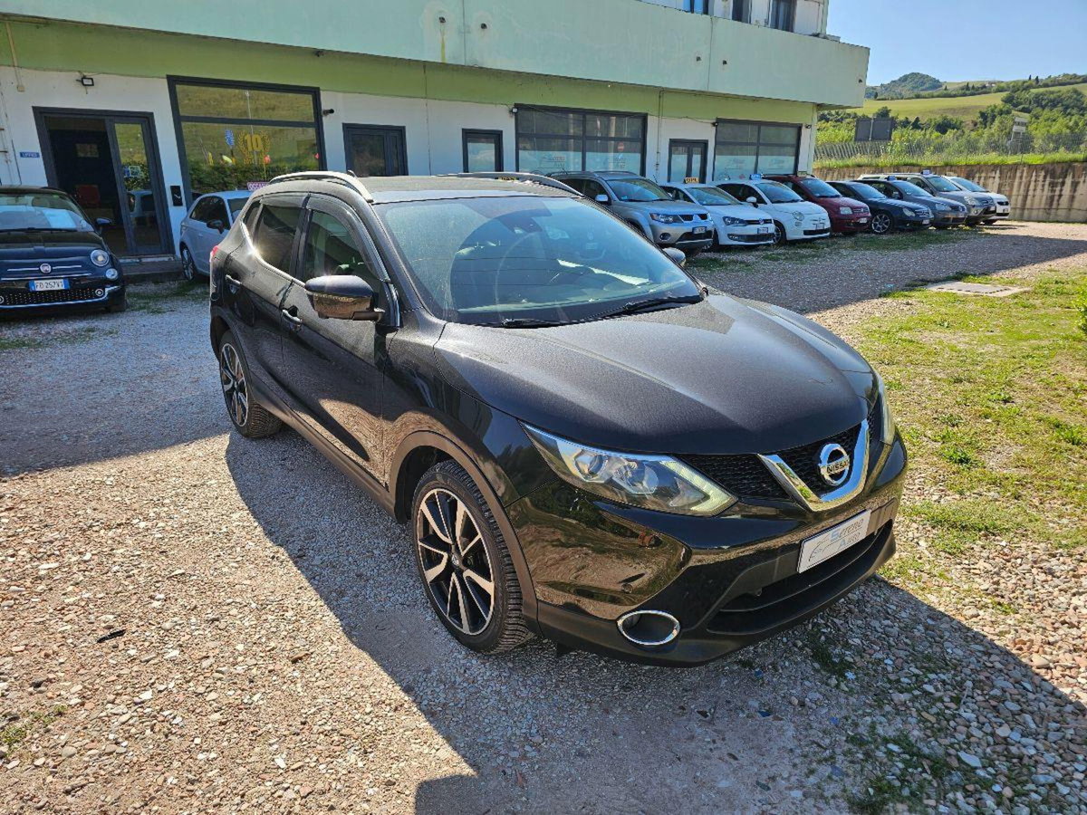 Nissan Qashqai 1.6 dCi 2WD Tekna (11)