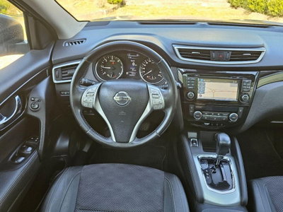 Nissan Qashqai 1.6 dCi 2WD Tekna (16)